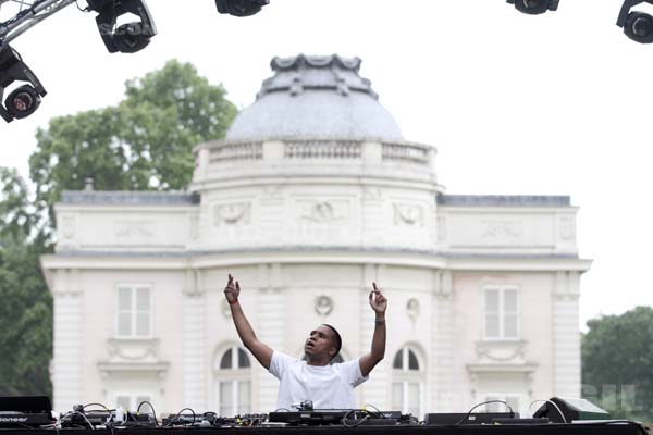 LUNICE - 2014-06-01 - PARIS - Parc de Bagatelle - 